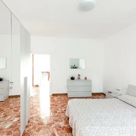 Giulia & Stefano Apartment *
